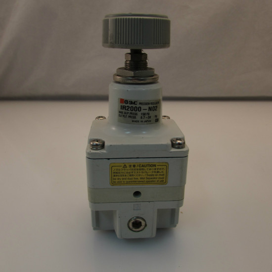 SMC IR2000-N02 regulator, precision modular, pneumatic